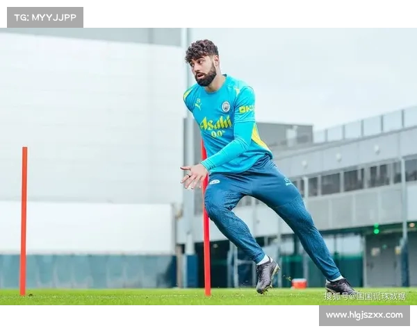 英超防线新格局:顶级后卫如何改变比赛走势与战术格局 英超防线新格局:顶级后卫如何改变比赛走势与战术格局